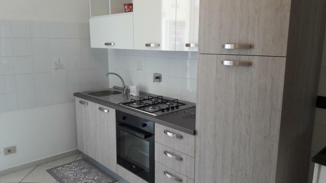 Residenza Leonarda Apartment Vado Ligure Exterior foto